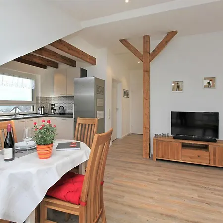 Feriendomizil Bergamini アパート